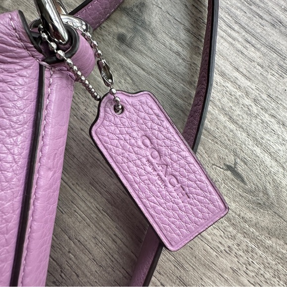 Coach purple crossbody - Picture 3 of 5